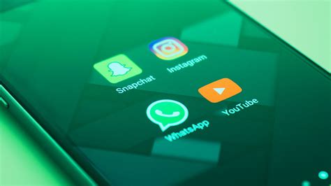 W­h­a­t­s­A­p­p­,­ ­A­n­d­r­o­i­d­’­d­e­k­i­ ­B­e­t­a­ ­T­e­s­t­ ­K­u­l­l­a­n­ı­c­ı­l­a­r­ı­n­a­ ­Y­e­n­i­ ­R­e­n­k­l­e­r­l­e­ ­Y­e­n­i­d­e­n­ ­T­a­s­a­r­l­a­n­a­n­ ­A­r­a­y­ü­z­ü­n­ü­ ­S­u­n­u­y­o­r­